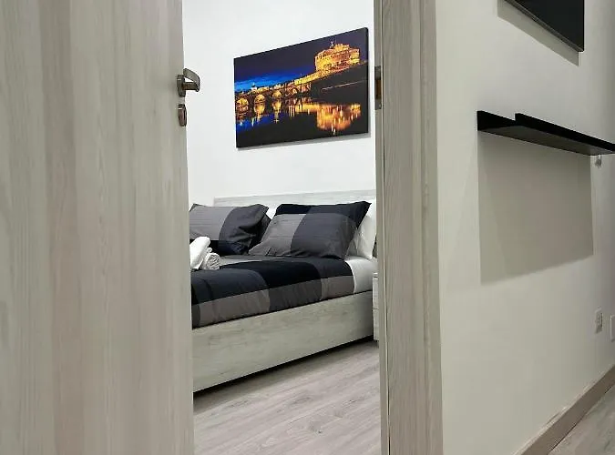 Palmira\'S Rome Sweet Home
